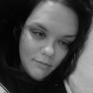 Meet your Posher, Dee